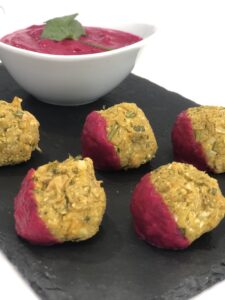 falafel de coliflor rosa